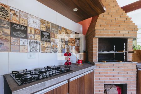 Casa de condomínio para alugar com 325m², 4 quartos e 4 vagasÁrea Gourmet