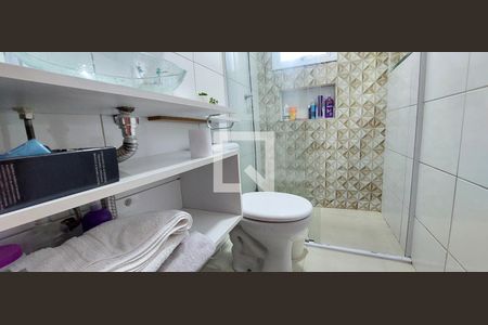 Banheiro Quarto 1 suíte de apartamento para alugar com 2 quartos, 55m² em Parque Novo Oratório, Santo André