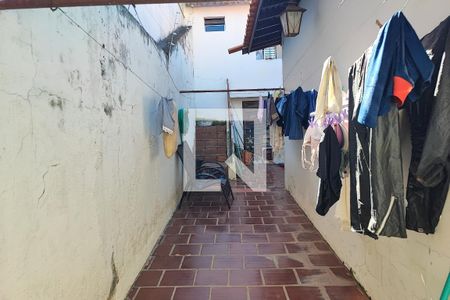 Casa à venda com 290m², 3 quartos e 2 vagasQuintal