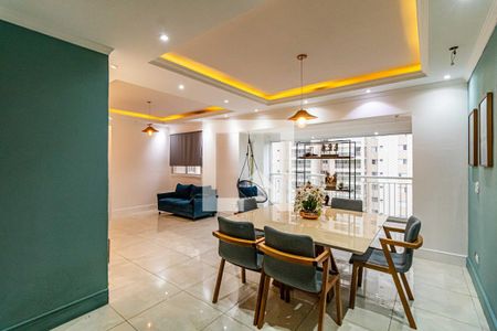 Sala de apartamento para alugar com 2 quartos, 100m² em Jardim Arpoador, São Paulo
