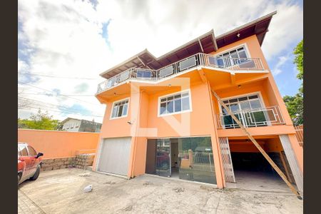 Apartamento para alugar com 80m², 3 quartos e 2 vagasFachada