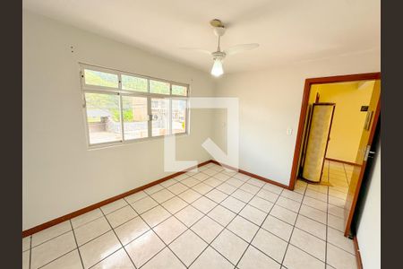 Quarto 3 de apartamento para alugar com 3 quartos, 80m² em São João do Rio Vermelho, Florianópolis