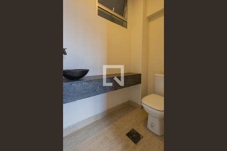 Lavabo de apartamento para alugar com 3 quartos, 100m² em Serra, Belo Horizonte