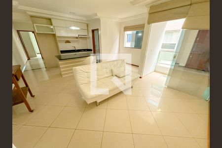Sala de TV de apartamento para alugar com 2 quartos, 75m² em Ingleses do Rio Vermelho, Florianópolis