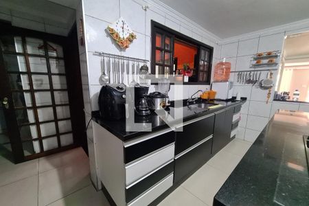 Casa para alugar com 225m², 3 quartos e 2 vagasCozinha