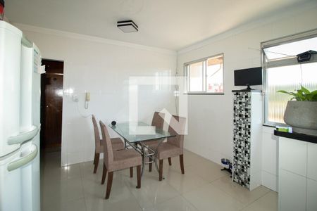 Apartamento à venda com 92m², 3 quartos e 2 vagasCozinha
