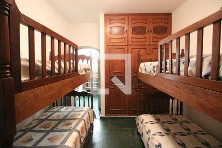 Casa de condomínio para alugar com 750m², 4 quartos e 5 vagas Casa de condomínio para alugar com 750m², 4 quartos e 5 vagasQuarto