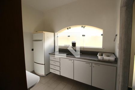 Casa de condomínio para alugar com 750m², 4 quartos e 5 vagas Casa de condomínio para alugar com 750m², 4 quartos e 5 vagasCozinha 2