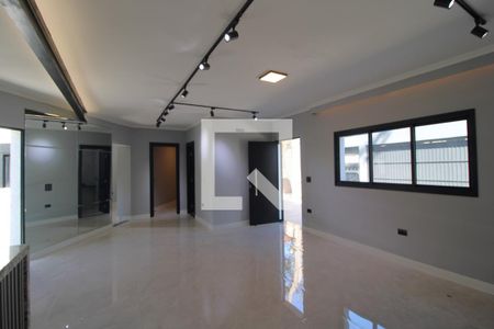 Sala de casa à venda com 4 quartos, 272m² em Jardim Ernestina, São Paulo
