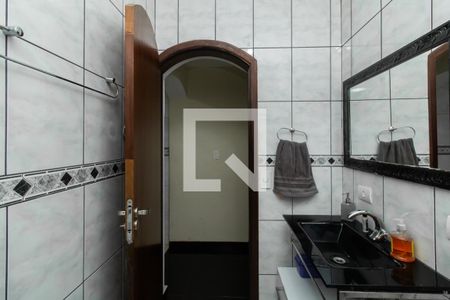 Banheiro de casa à venda com 4 quartos, 240m² em Jardim Maringa, São Paulo