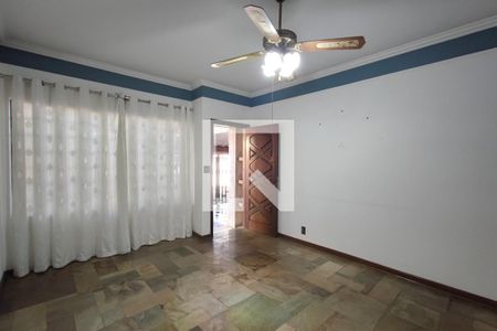 Sala de Estar de casa à venda com 3 quartos, 255m² em Parque da Figueira, Campinas