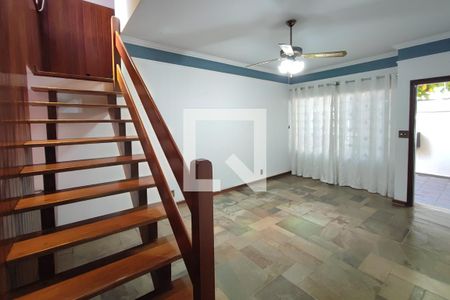 Sala de Estar de casa à venda com 3 quartos, 255m² em Parque da Figueira, Campinas