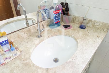 Casa à venda com 189m², 3 quartos e 3 vagasBanheiro