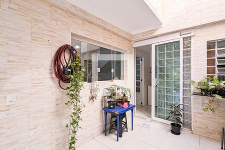 Casa à venda com 189m², 3 quartos e 3 vagasChurrasqueira e garagem