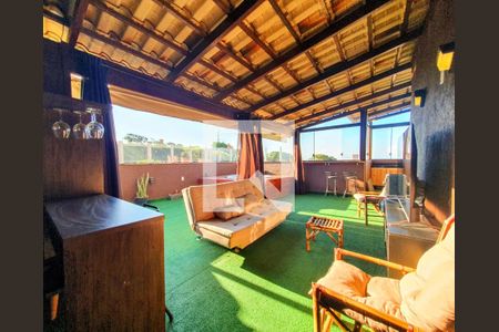 Apartamento à venda com 120m², 3 quartos e 2 vagas Apartamento à venda com 120m², 3 quartos e 2 vagasÁrea externa