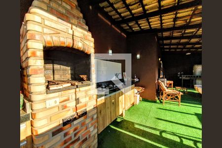 Apartamento à venda com 120m², 3 quartos e 2 vagas Apartamento à venda com 120m², 3 quartos e 2 vagasÁrea externa