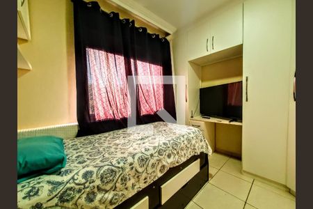 Quarto de apartamento à venda com 2 quartos, 120m² em Fernão Dias , Belo Horizonte