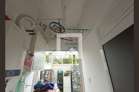 Apartamento à venda com 148m², 3 quartos e 1 vaga Apartamento à venda com 148m², 3 quartos e 1 vagaÁrea de Serviço