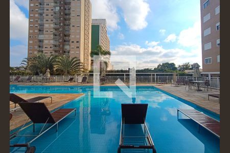 Apartamento à venda com 148m², 3 quartos e 1 vaga Apartamento à venda com 148m², 3 quartos e 1 vagaÁrea comum - Piscina