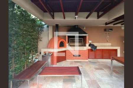 Apartamento à venda com 148m², 3 quartos e 1 vaga Apartamento à venda com 148m², 3 quartos e 1 vagaÁrea comum - Churrasqueira