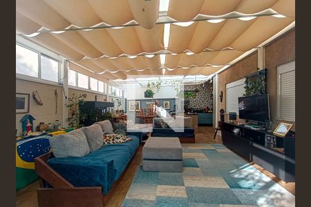 Apartamento à venda com 148m², 3 quartos e 1 vaga Apartamento à venda com 148m², 3 quartos e 1 vagaVaranda gourmet e Cozinha