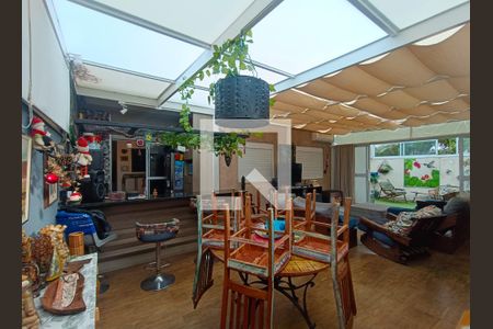 Apartamento à venda com 148m², 3 quartos e 1 vaga Apartamento à venda com 148m², 3 quartos e 1 vagaVaranda gourmet e Cozinha