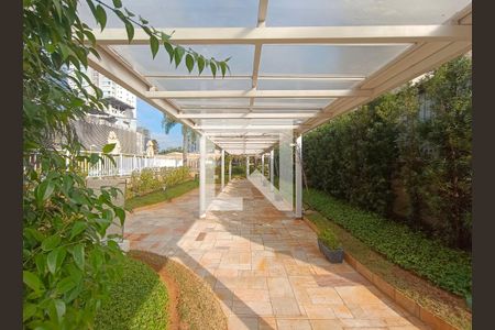 Apartamento à venda com 148m², 3 quartos e 1 vaga Apartamento à venda com 148m², 3 quartos e 1 vagaÁrea comum - jardim