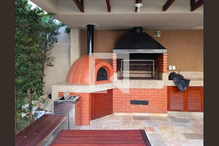 Apartamento à venda com 148m², 3 quartos e 1 vaga Apartamento à venda com 148m², 3 quartos e 1 vagaÁrea comum - Churrasqueira