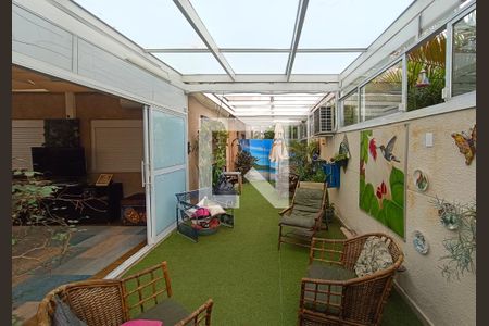 Apartamento à venda com 148m², 3 quartos e 1 vaga Apartamento à venda com 148m², 3 quartos e 1 vagaGarden