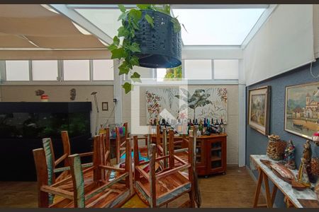 Apartamento à venda com 148m², 3 quartos e 1 vaga Apartamento à venda com 148m², 3 quartos e 1 vagaVaranda gourmet e Cozinha