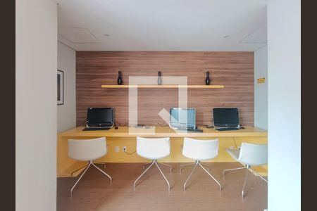 Apartamento à venda com 148m², 3 quartos e 1 vaga Apartamento à venda com 148m², 3 quartos e 1 vagaÁrea comum - Coworking