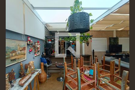 Apartamento à venda com 148m², 3 quartos e 1 vaga Apartamento à venda com 148m², 3 quartos e 1 vagaVaranda gourmet e Cozinha