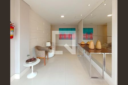 Apartamento à venda com 148m², 3 quartos e 1 vaga Apartamento à venda com 148m², 3 quartos e 1 vagaÁrea comum - Hall