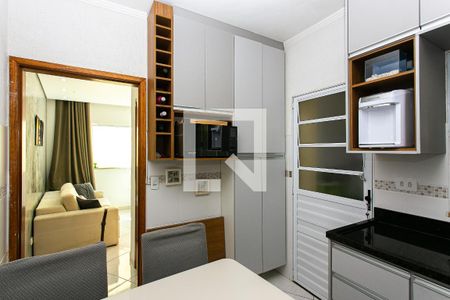 Cozinha de casa de condomínio para alugar com 2 quartos, 62m² em Vila Esperança, São Paulo