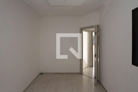 Casa de condomínio à venda com 130m², 3 quartos e 2 vagas Casa de condomínio à venda com 130m², 3 quartos e 2 vagasQuarto