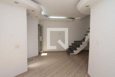 Sala de casa de condomínio à venda com 3 quartos, 130m² em Vila Ivone, São Paulo