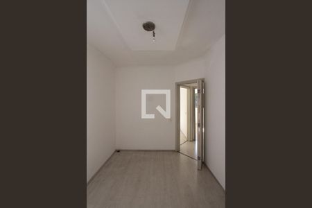 Casa de condomínio à venda com 130m², 3 quartos e 2 vagas Casa de condomínio à venda com 130m², 3 quartos e 2 vagasQuarto