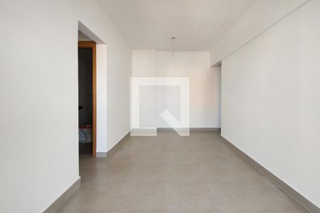 Sala de apartamento para alugar com 2 quartos, 69m² em Guilhermina, Praia Grande