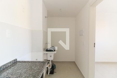 Apartamento à venda com 35m², 2 quartos e sem vaga Apartamento à venda com 35m², 2 quartos e sem vagaCozinha e Área de Serviço