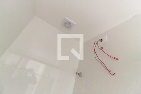 Apartamento à venda com 35m², 2 quartos e sem vaga Apartamento à venda com 35m², 2 quartos e sem vagaBanheiro
