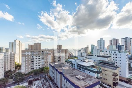 Apartamento à venda com 142m², 4 quartos e 3 vagasVista Cozinha 