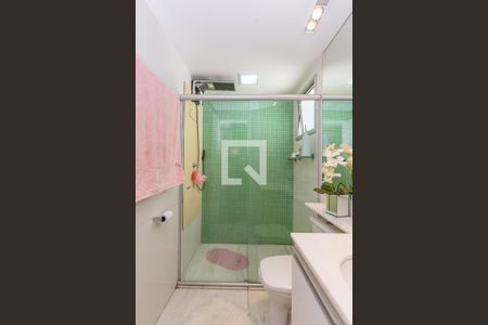 Apartamento à venda com 142m², 4 quartos e 3 vagasBanheiro