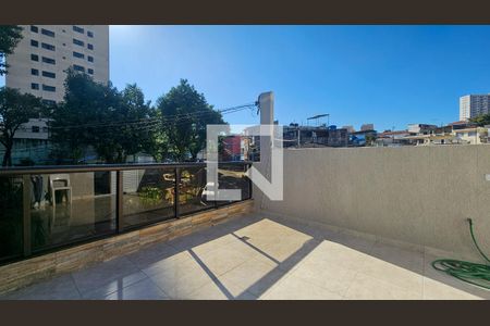 Varanda de casa para alugar com 3 quartos, 140m² em Jardim Umuarama, São Paulo