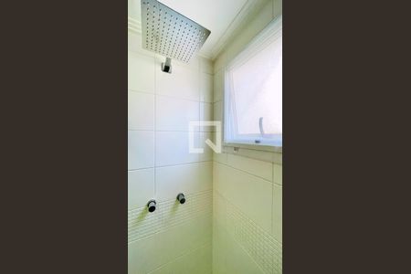 Banheiro da Suíte de apartamento para alugar com 3 quartos, 66m² em Vila Augusta, Guarulhos