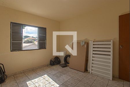 Casa à venda com 100m², 4 quartos e 1 vagaquarto3_2