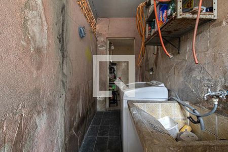 Casa à venda com 100m², 4 quartos e 1 vagaárea de serviço_4