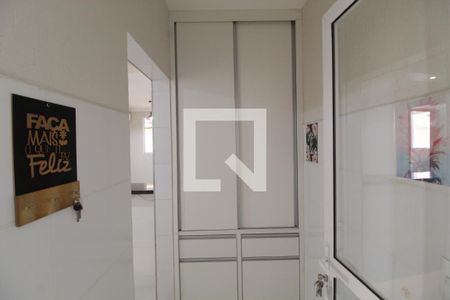 Apartamento para alugar com 60m², 2 quartos e 1 vagaÁrea de Serviço