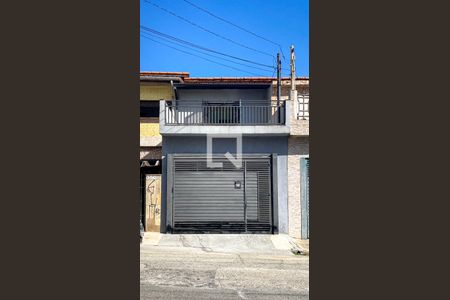 Casa à venda com 101m², 2 quartos e 1 vagaFachada 