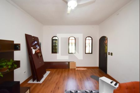 Sala de casa para alugar com 2 quartos, 163m² em Vila Germinal, São Paulo