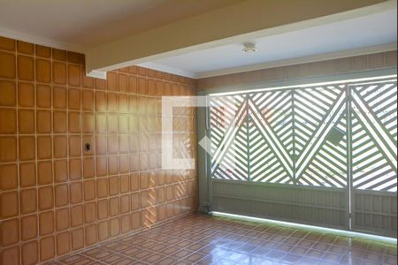 Casa à venda com 200m², 2 quartos e 2 vagasGaragem